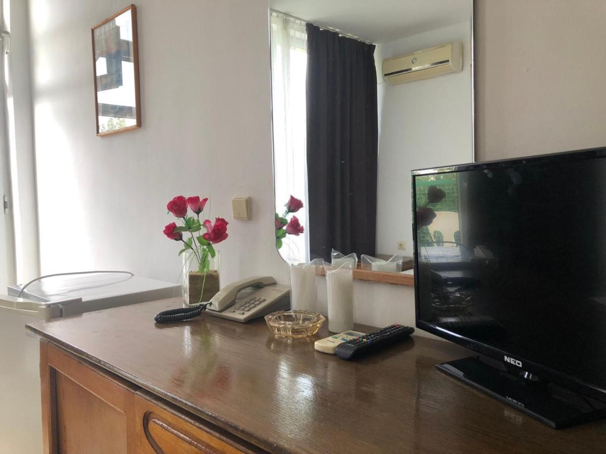 Sunny Varshava Hotel Golden Sands Bagian luar foto