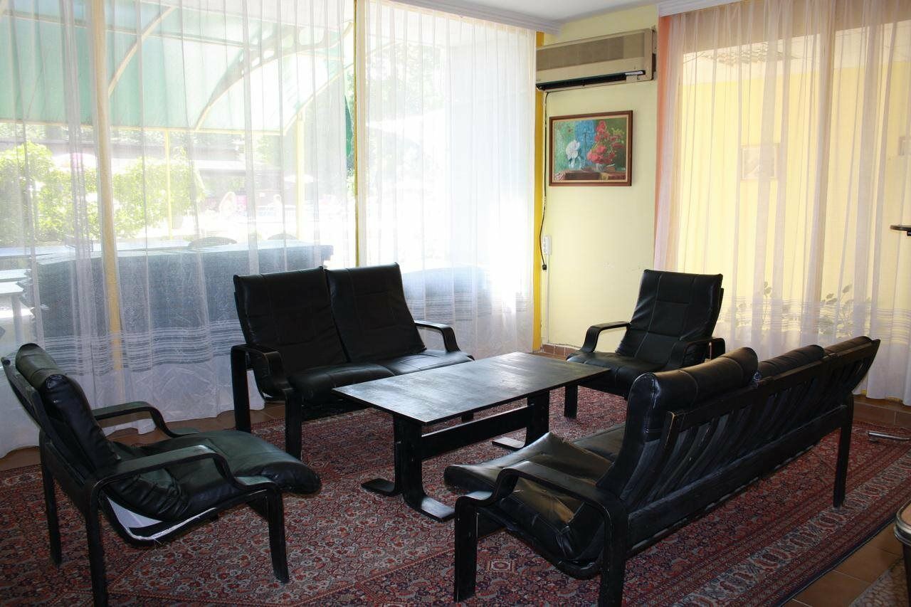 Sunny Varshava Hotel Golden Sands Bagian luar foto