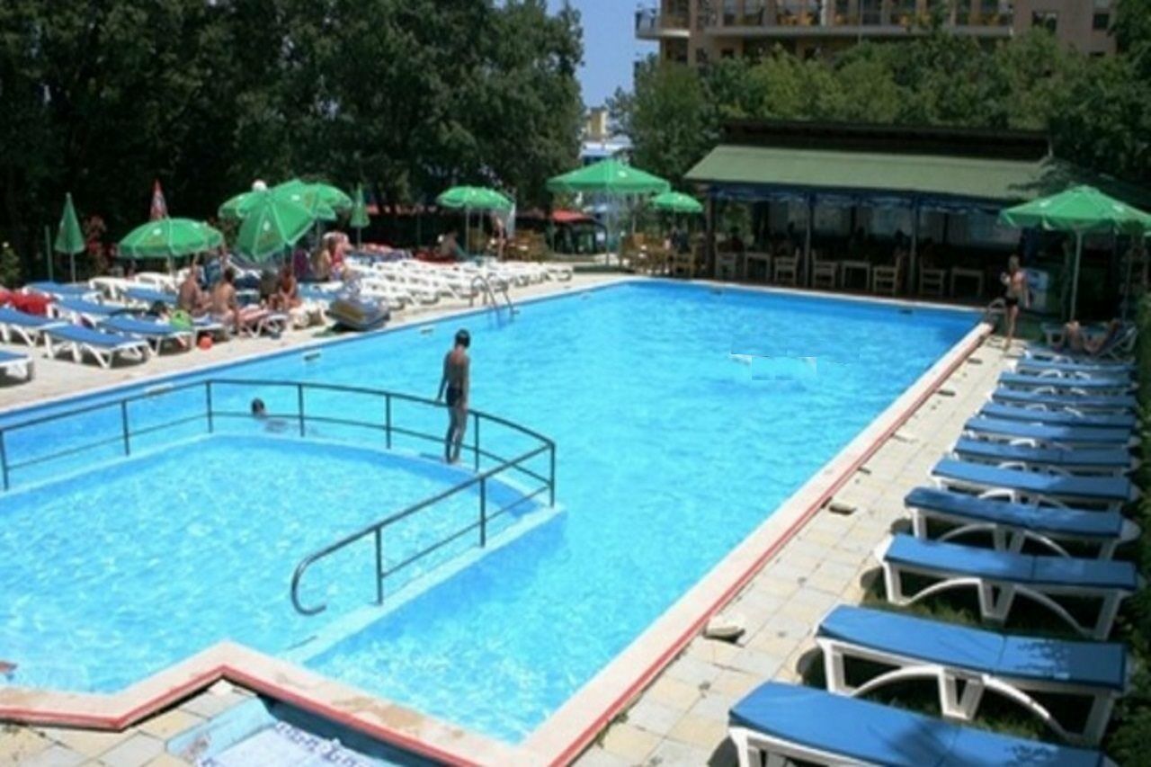Sunny Varshava Hotel Golden Sands Bagian luar foto